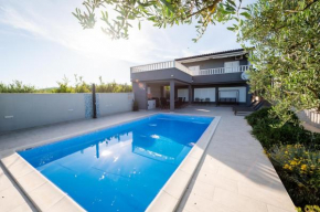 Beachfront villa Mihovil with direct beach access